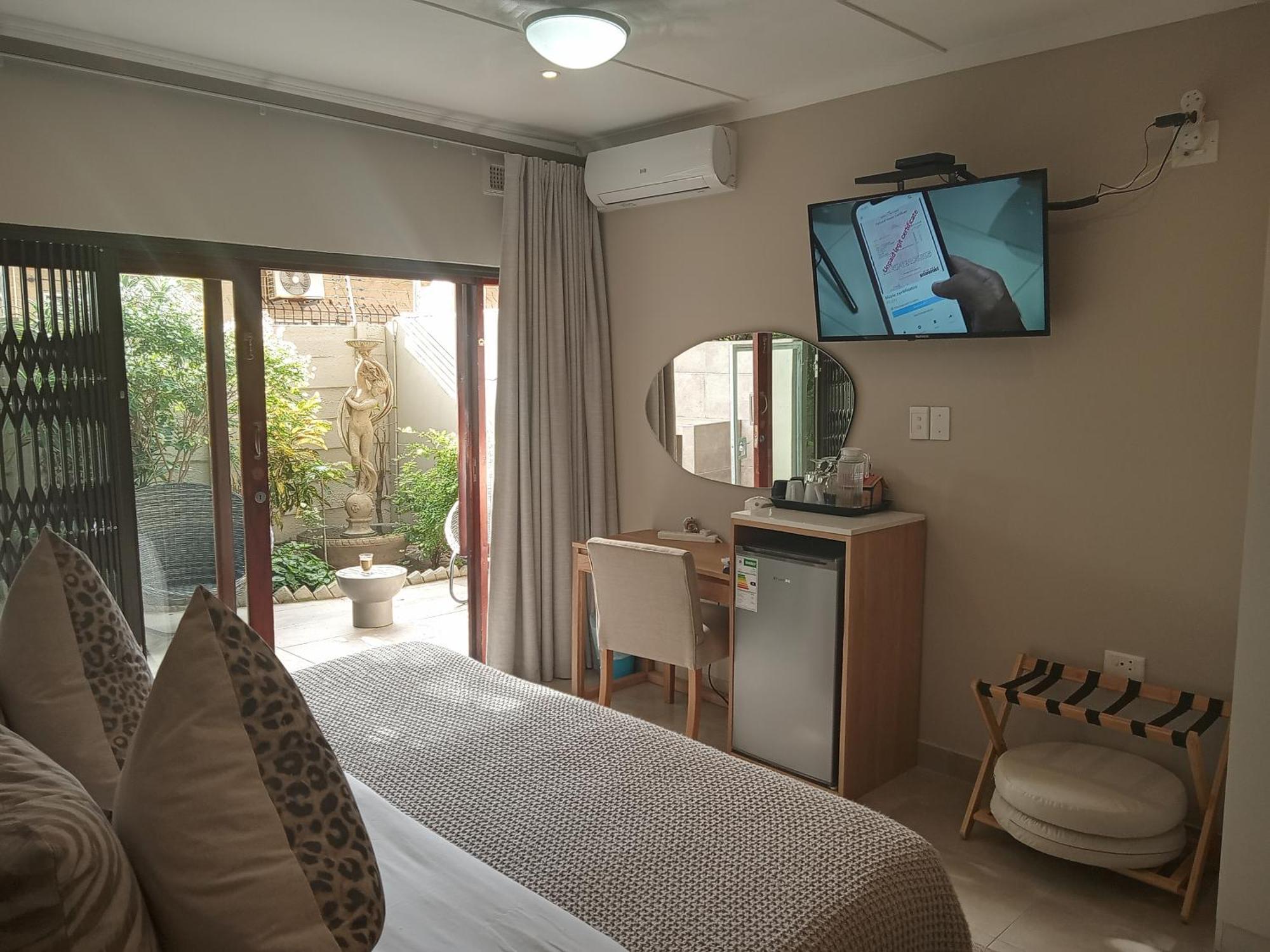 שלי ביץ' Tropical Beach Boutique Guesthouse מראה חיצוני תמונה