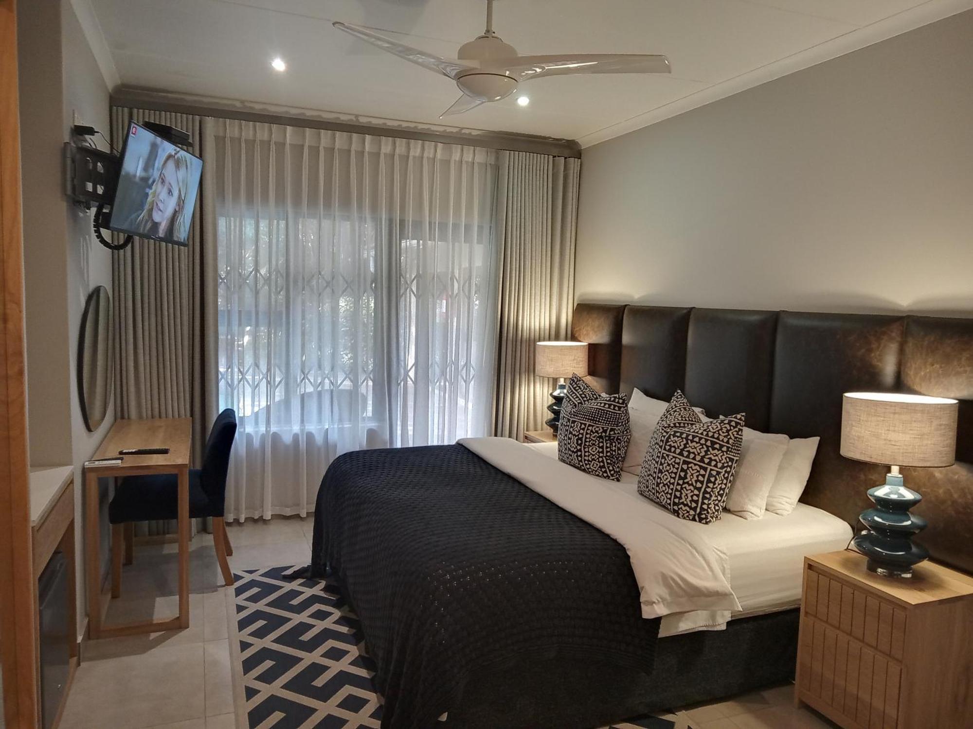 שלי ביץ' Tropical Beach Boutique Guesthouse מראה חיצוני תמונה